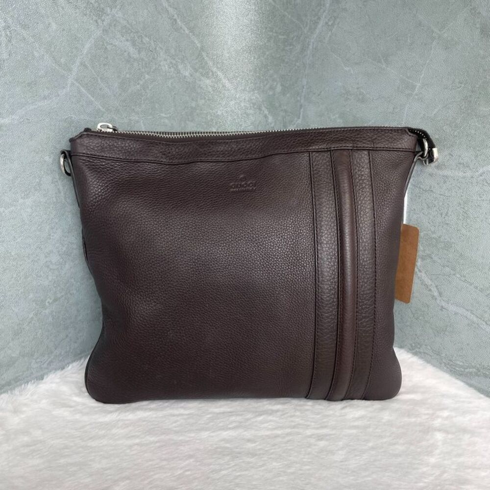 Gucci Women Pre-Loved Bag Very Good Condition